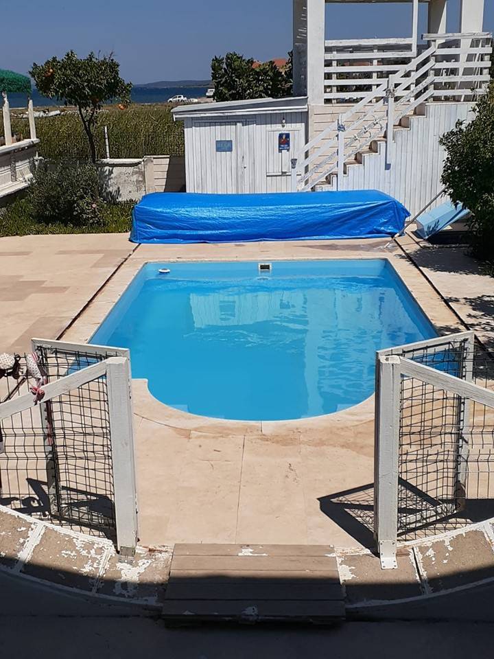 Balıklıova Hazır Villa Yüzme Havuzu 