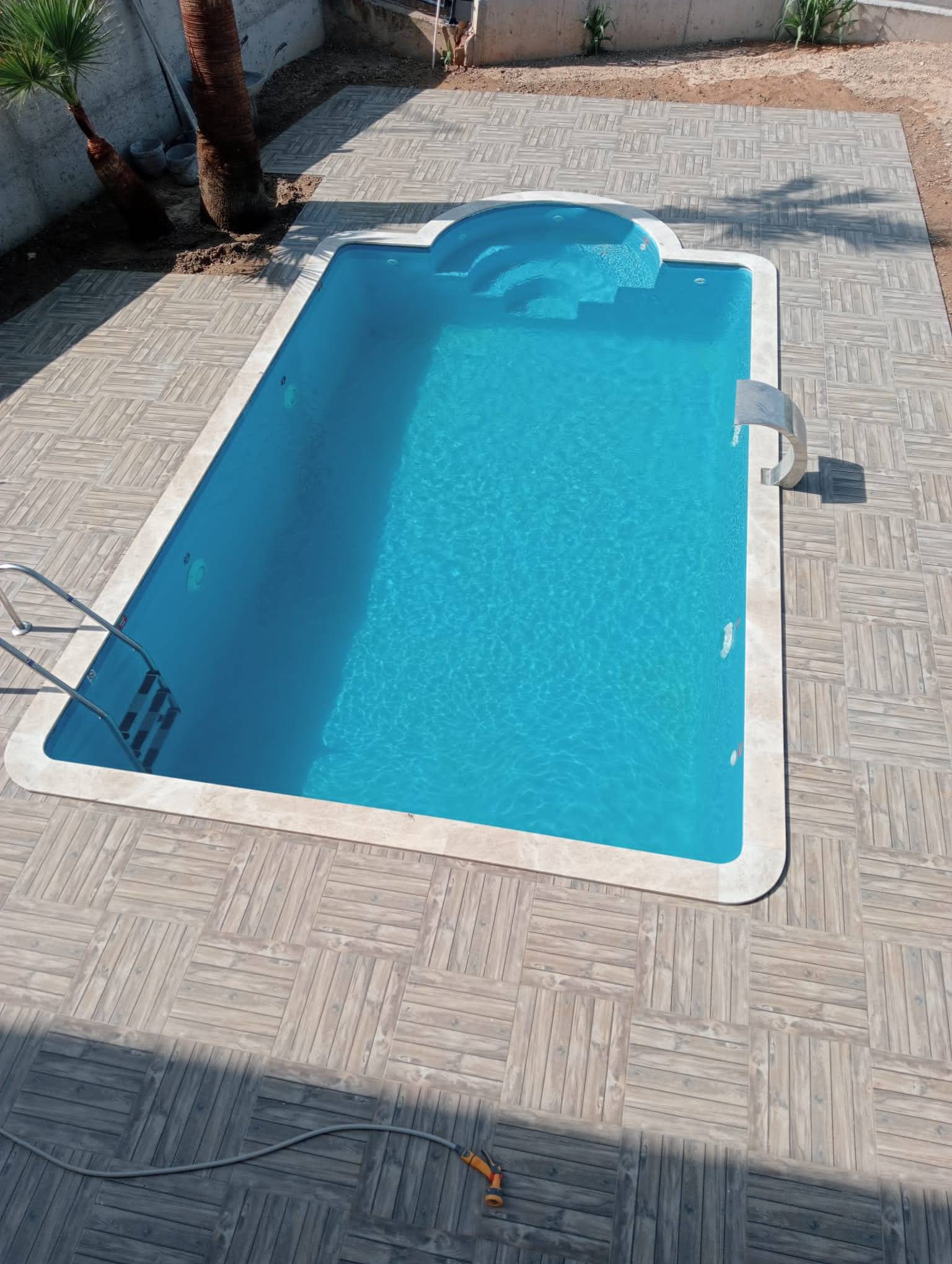 GÜZELBAHÇE /İZMİR Fiber Polyester Moneblok Yüzme Havuzu Çalışmamız 